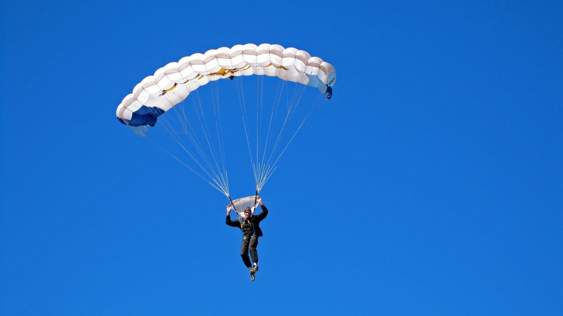 未来裁判:AI裁判的应用前景与挑战,ai裁判最早应用于哪年世界体操