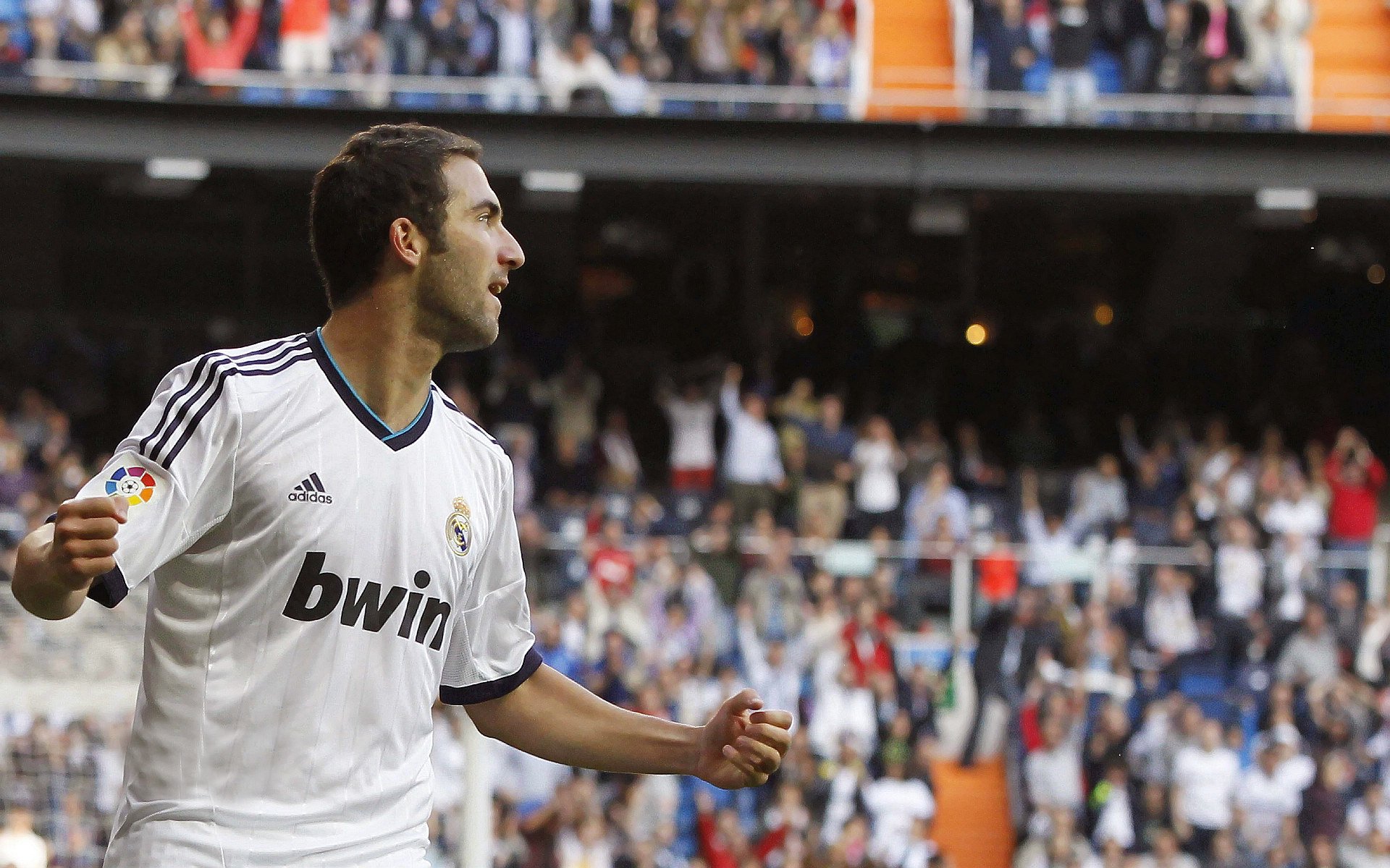 AYX GAME-“法甲决战一触即发，冠军归属悬念重重”，法甲冠军次数排名最新